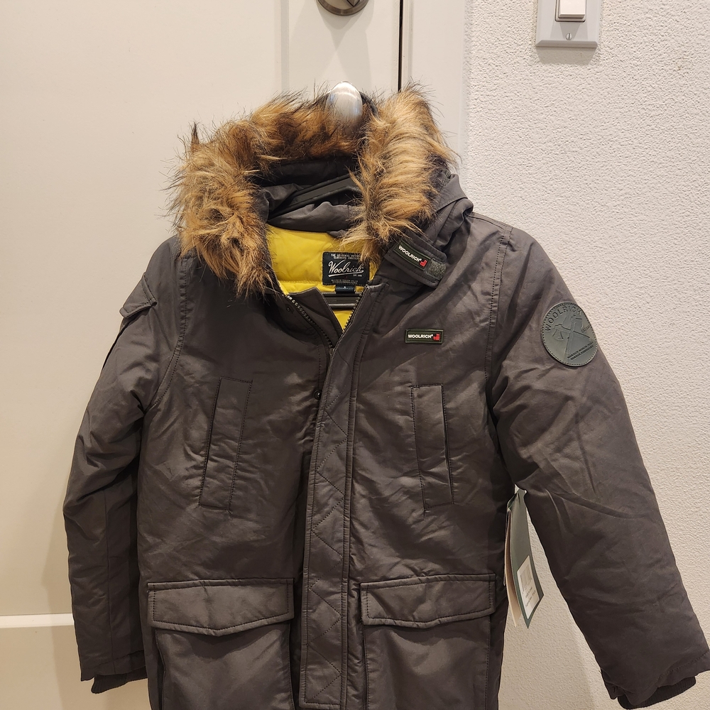 Woolrich Kids 650 Premiun Fill Down  Jacket - Green with Yellow Lining